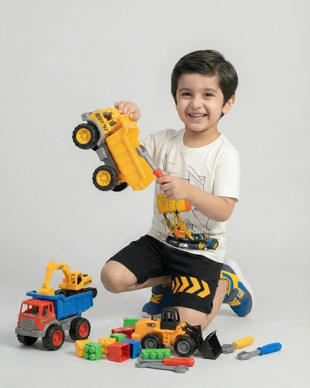 Kids’ Construction Truck Print T-Shirt & Shorts Set