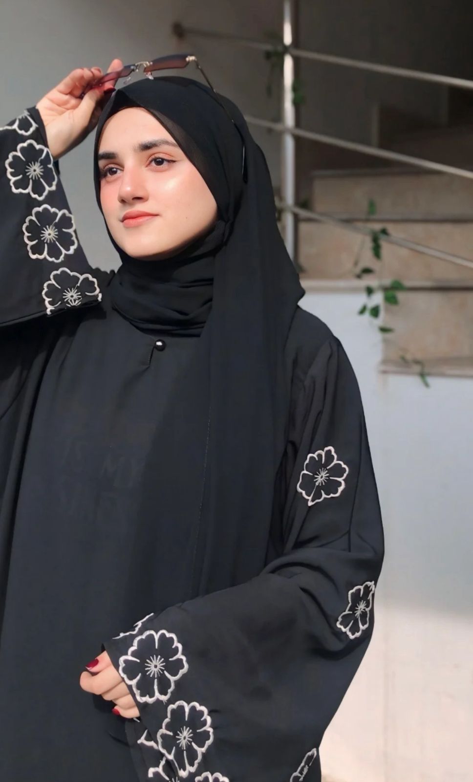Elegant Black Abaya with White Floral Sleeve Embroidery