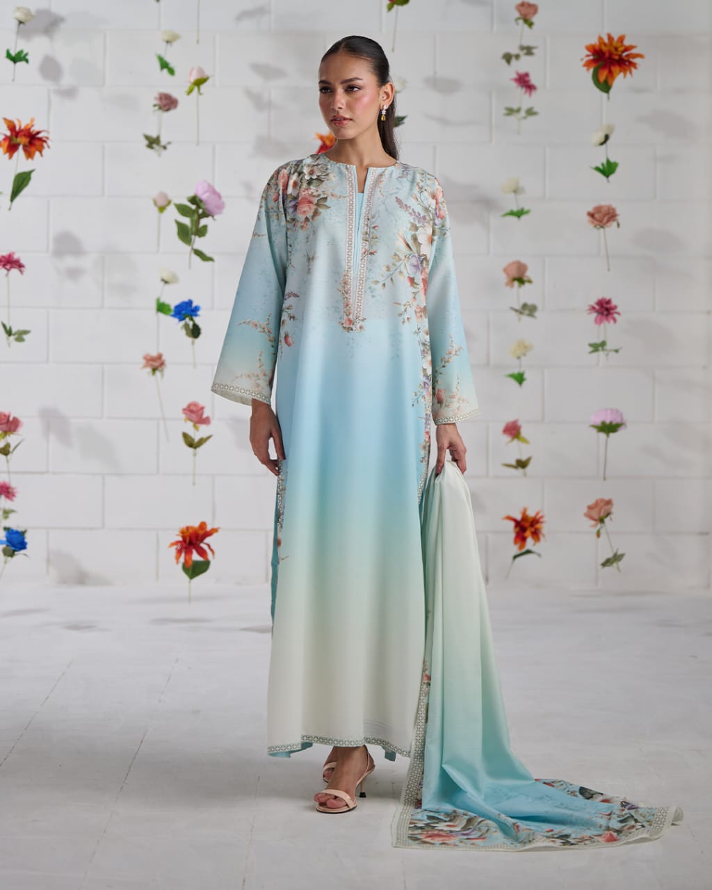 Aqua Bloom Elegance – 3 Piece Suit