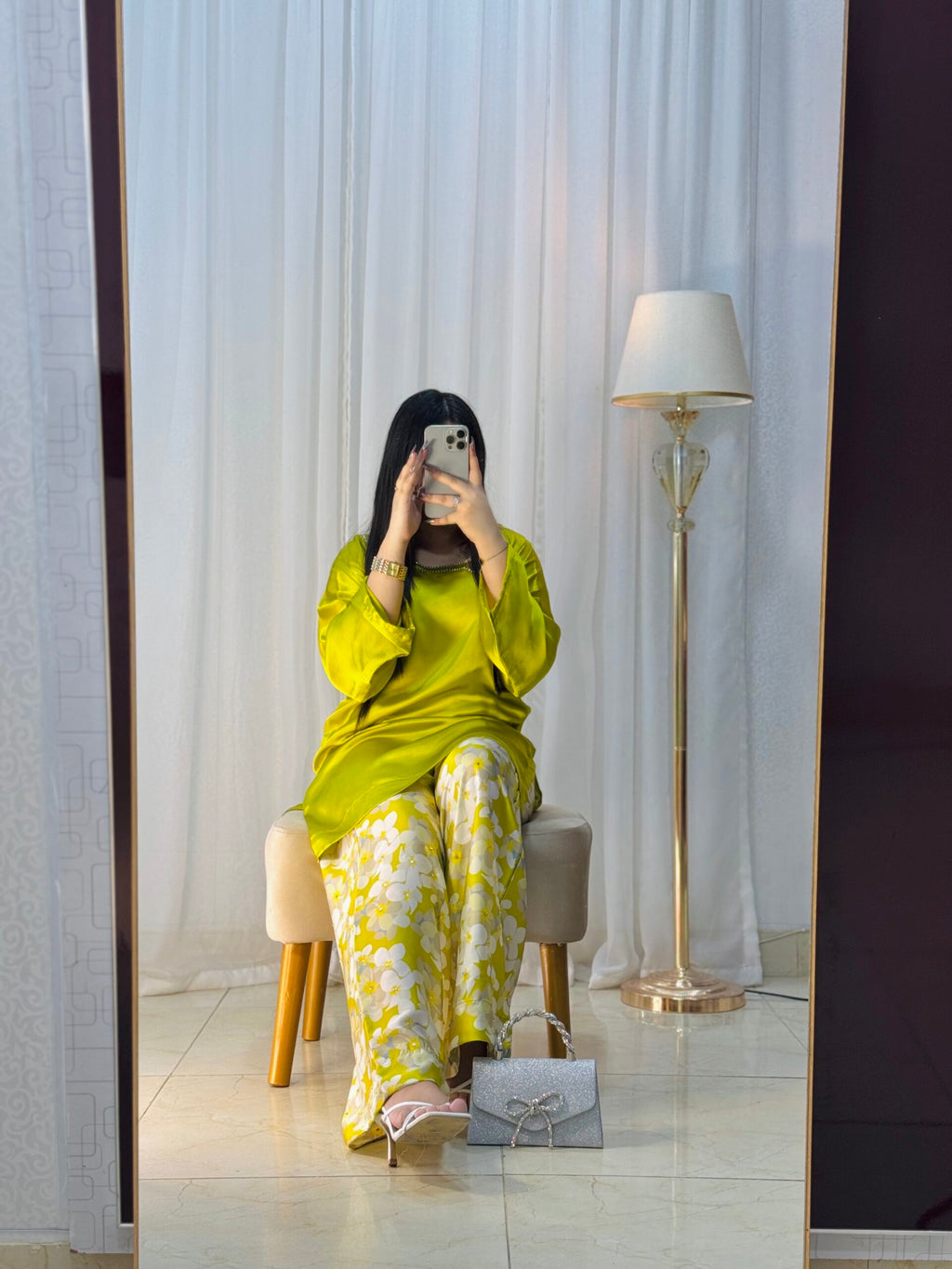 2-Piece – Effortless Elegance & Luxury Suit
