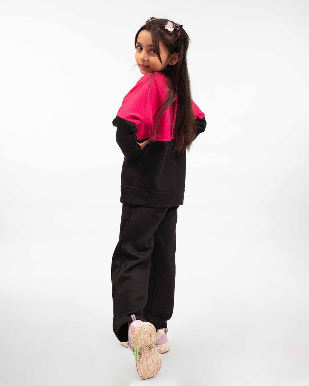 Kids Two-Tone Sweatshirt & Jogger Set –Pink & Black