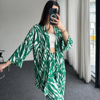 STYLISH ZEBRA line PRINT CO-ORD SET