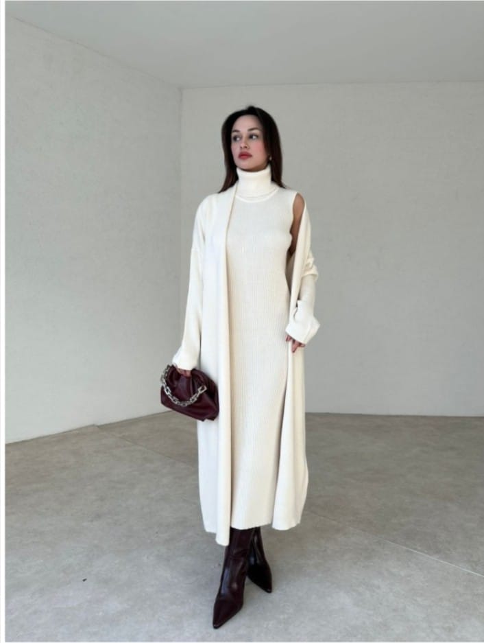 2 pieces winter wear ribbed & Fleece long Upper style Suit For Women