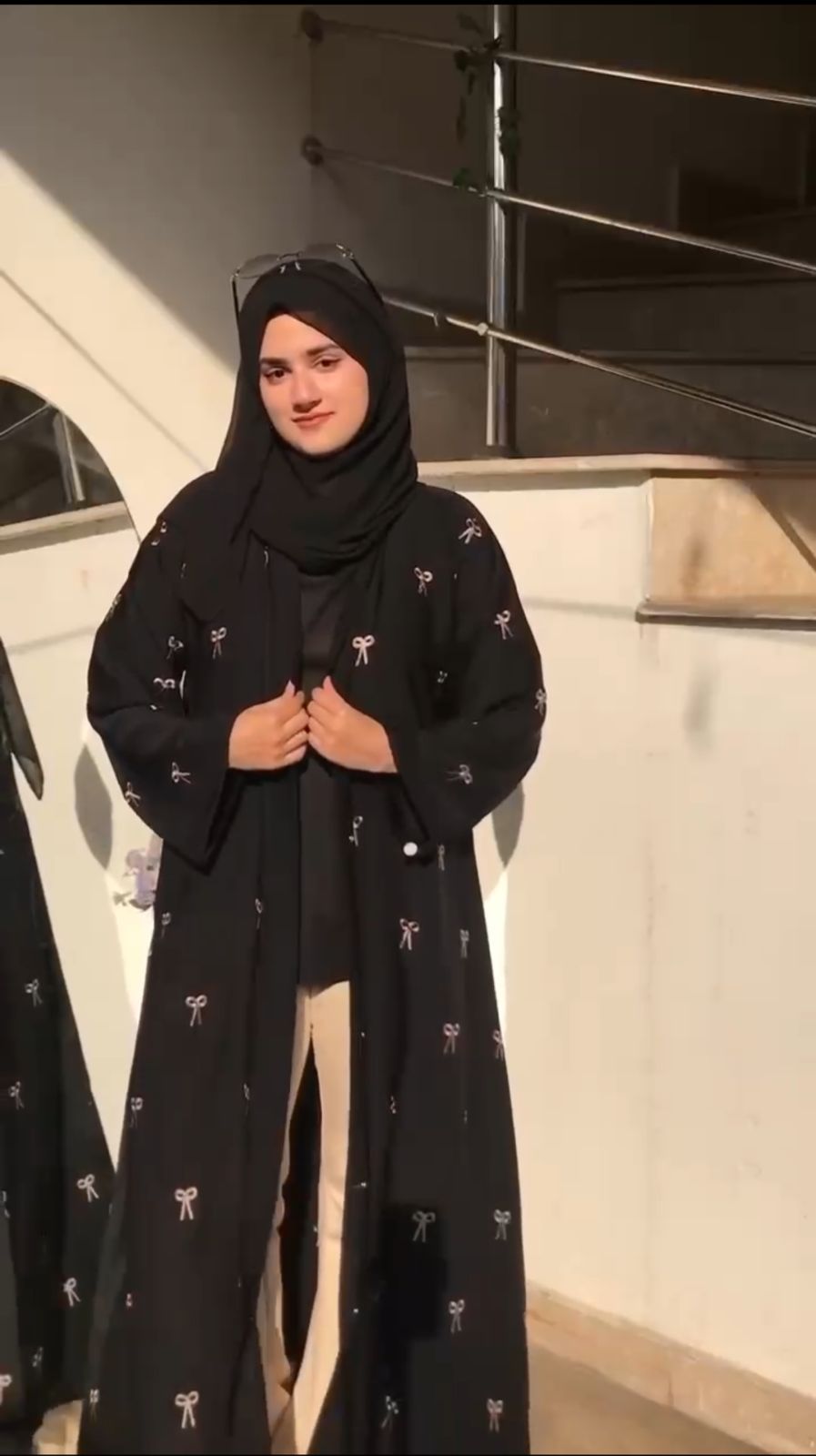 Bow Motif Black Abaya - Raim Collection