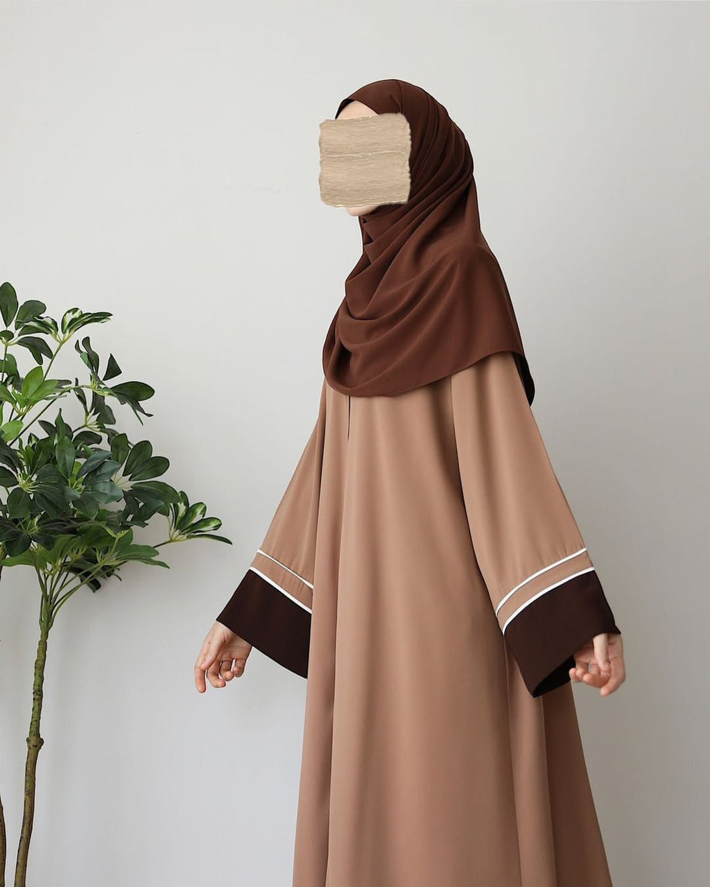 Crown Abaya With Stoller