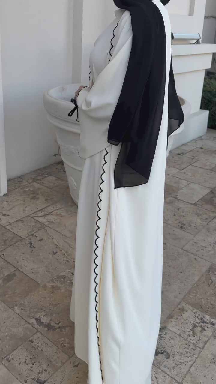 Luxury Abaya with Scallop Border & Bow Details