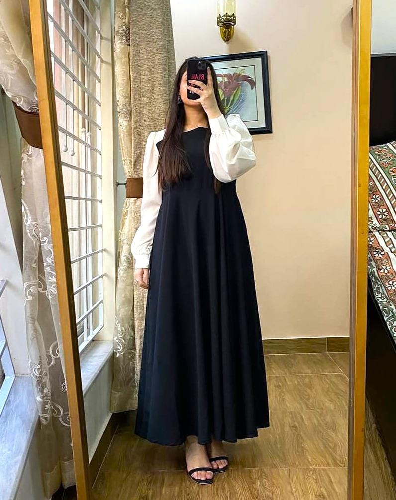 Elegant Flared Maxi Dress With Puffy Sleeves 🌸