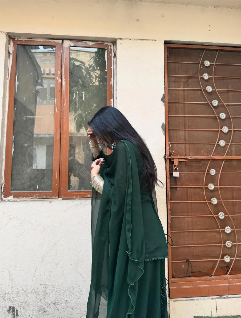 Bottle Green Solid 3 Piece Ethnic Set with Sheer Dupatta